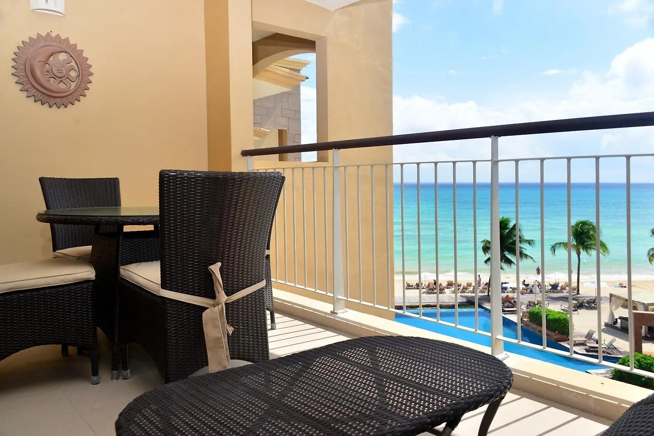 El Faro Condos By Rentals Your Way Playa del Carmen Aparthotel