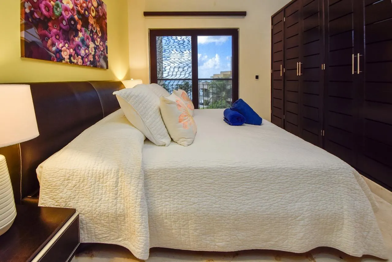El Faro Condos By Rentals Your Way Playa del Carmen Aparthotel