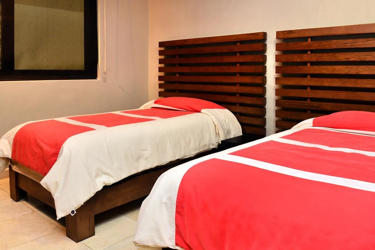 El Faro Condos By Rentals Your Way Playa del Carmen